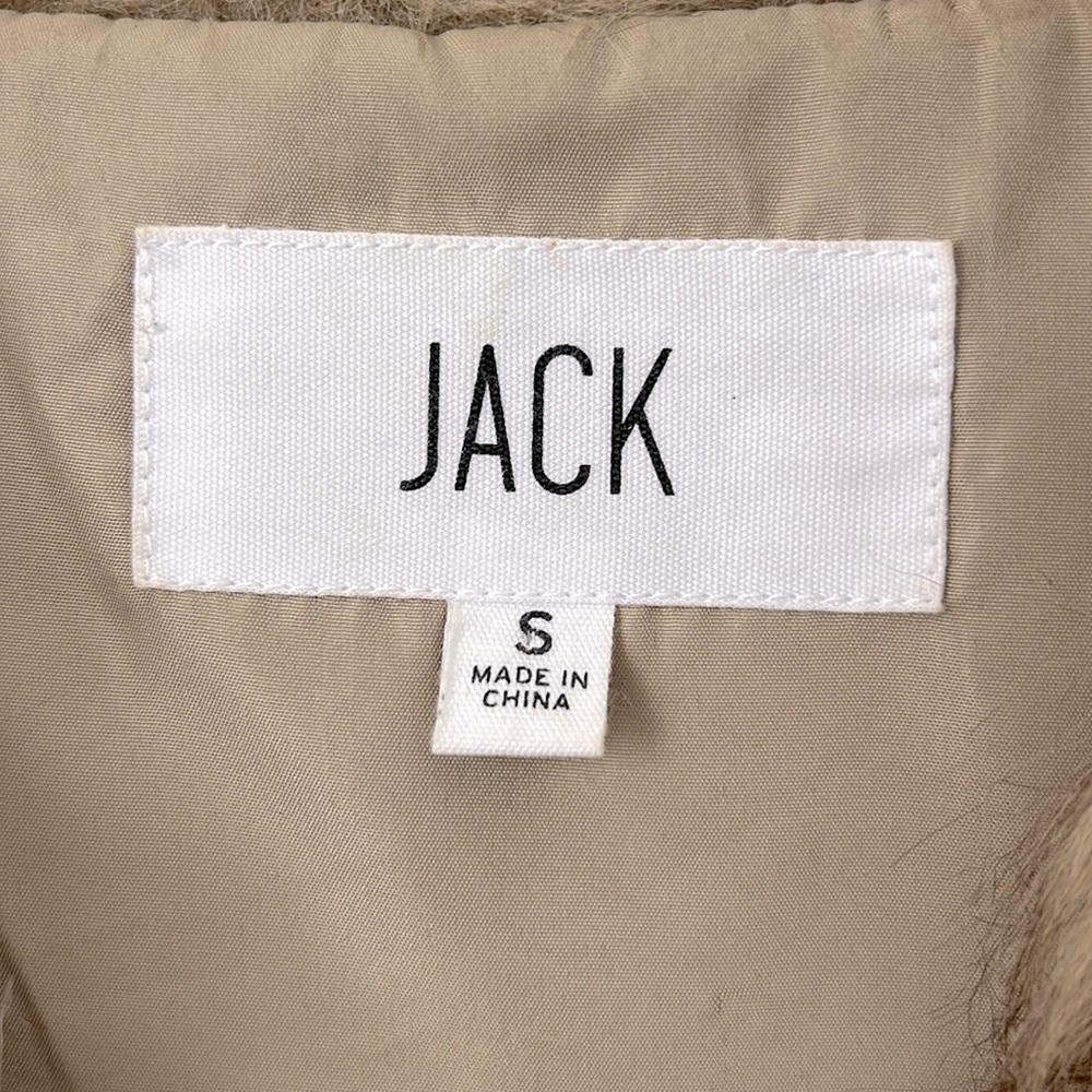 Jack by BB Dakota Azza Faux Fur Cropped Vest Size Small - Picture 7 of 12